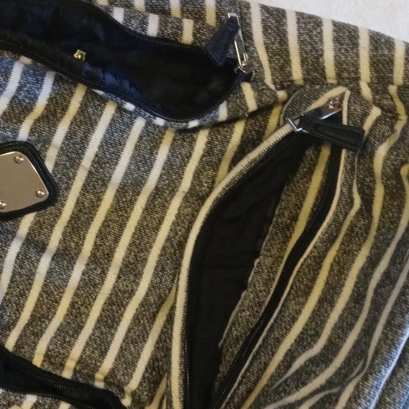 Backpack - Picture 2 of 3